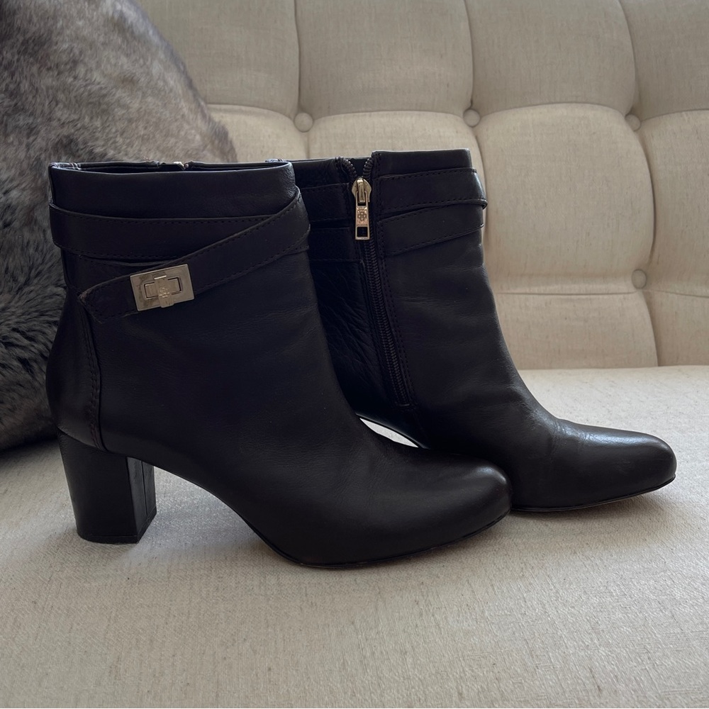 Chocolate brown Leather dress boots. Ann Taylor. Size 8